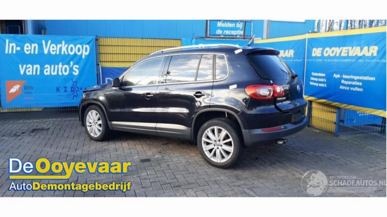 Volkswagen Tiguan Tiguan (5N1/2), SUV, 2007 / 2018 2.0 TFSI 16V 4Motion