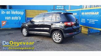 Coche siniestrado Volkswagen Tiguan Tiguan (5N1/2), SUV, 2007 / 2018 2.0 TFSI 16V 4Motion 2008/10
