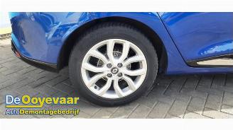 Renault Clio Clio IV Estate/Grandtour (7R), Combi 5-drs, 2012 / 2021 0.9 Energy TCE 90 12V picture 3