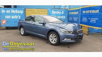 Coche siniestrado Volkswagen Passat Passat (3G2), Sedan, 2014 / 2024 1.4 TSI 16V 2018/8