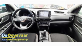 Hyundai Kona Kona (OS), SUV, 2017 / 2023 1.0 T-GDI 12V picture 2