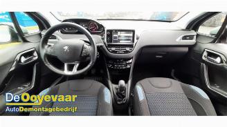 Peugeot 208 208 I (CA/CC/CK/CL), Hatchback, 2012 / 2019 1.6 Vti 16V picture 2