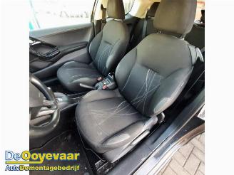 Peugeot 208 208 I (CA/CC/CK/CL), Hatchback, 2012 / 2019 1.4 HDi picture 7