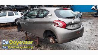 demontáž osobní automobily Peugeot 208 208 I (CA/CC/CK/CL), Hatchback, 2012 / 2019 1.6 Vti 16V 2012/6