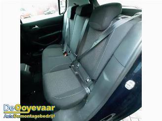 Peugeot 308 308 (L3/L8/LB/LH/LP), Hatchback 5-drs, 2013 / 2021 1.2 12V e-THP PureTech 110 picture 9