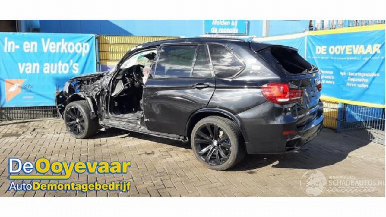 BMW X5 X5 (F15), SUV, 2013 / 2018 xDrive 40e 2.0
