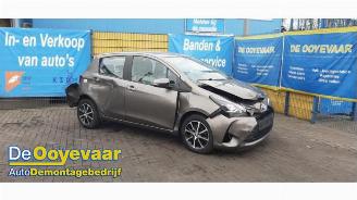 Toyota Yaris Yaris III (P13), Hatchback, 2010 / 2020 1.5 16V Hybrid picture 6