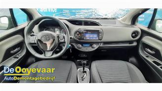 Toyota Yaris Yaris III (P13), Hatchback, 2010 / 2020 1.5 16V Hybrid picture 2