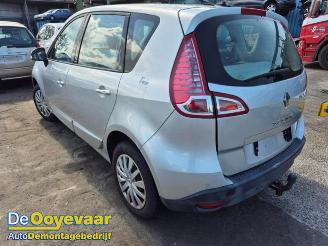 Renault Scenic Scenic III (JZ), MPV, 2009 / 2016 2.0 16V CVT picture 5