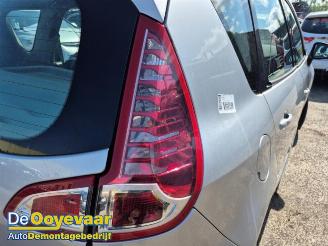 Renault Scenic Scenic III (JZ), MPV, 2009 / 2016 2.0 16V CVT picture 29