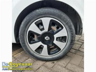 Renault Twingo Twingo III (AH), Hatchback 5-drs, 2014 1.0 SCe 70 12V picture 4