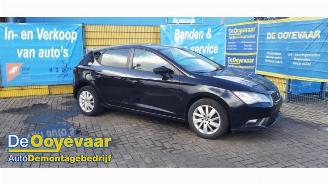 Salvage car Seat Leon Leon (5FB), Hatchback 5-drs, 2012 / 2020 1.2 TSI Ecomotive 16V 2013/10