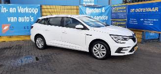 krockskadad bil auto Renault Mégane Renault Mégane Estate 1.0 TCe Zen 2021/11