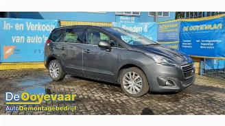 Uttjänta bilar auto Peugeot 5008 5008 I (0A/0E), MPV, 2009 / 2017 1.6 THP 16V 2014/8