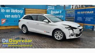 Coche siniestrado Seat Leon Leon Sportstourer (KLF), Combi 5-drs, 2020 1.5 eTSI 16V 2021/8