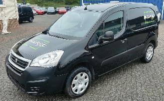  Peugeot Partner Peugeot Partner klima 3 sitse 2015/11