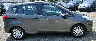 Ford B-Max Ford B-Max 1,0 EcoBoost 74kW S/S Cool & Connect picture 4