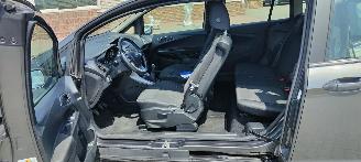 Ford B-Max Ford B-Max 1,0 EcoBoost 74kW S/S Cool & Connect picture 7