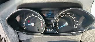 Ford B-Max Ford B-Max 1,0 EcoBoost 74kW S/S Cool & Connect picture 9