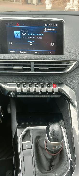 Peugeot 5008 Peugeot 5008 Allure topgepflegt ! picture 9