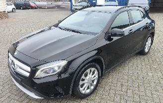  Mercedes GLA Mercedes-Benz GLA 200 leder navi amg line topstaat ! 2014/6