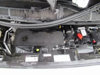 Peugeot Expert AMBULANCE picture 11