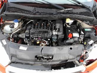 Peugeot 208  picture 14