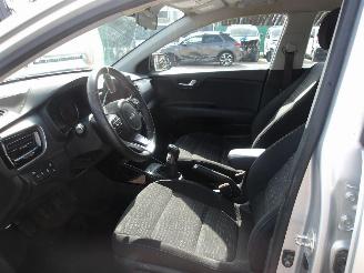 Kia Stonic  picture 18