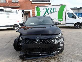 Peugeot 208 GT picture 3