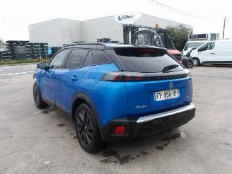 Peugeot 2008 GT picture 8