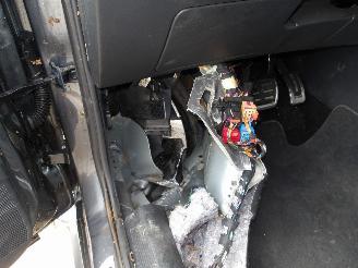 Volkswagen T-Roc R-LINE picture 18