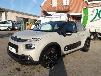 Voiture accidenté Citroën C3 PURE TECH 2018/10