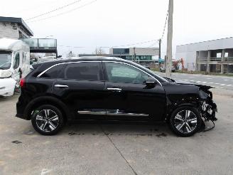Kia Niro 1.6 GDI PLUG IN HY picture 3
