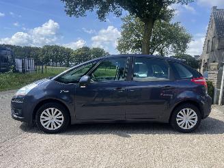 Citroën C4 PICASSO 1.6 VTi Séduction 5p. picture 3