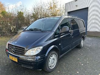 krockskadad bil bedrijf Mercedes Vito 115 CDI DUBBELE CABINE AIRCO 2005/11