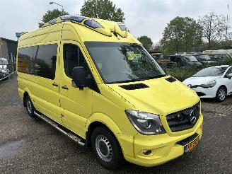 Mercedes Sprinter 319 CDI 3.0 V6 ex ambulance picture 27