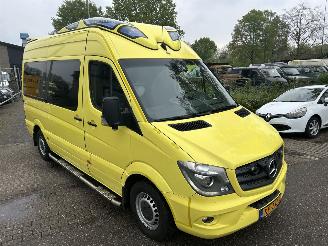 Mercedes Sprinter 319 CDI 3.0 V6 ex ambulance picture 26