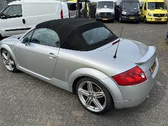 Audi TT ROADSTER 1.8 5V TURBO QUATTRO (4x4) picture 23