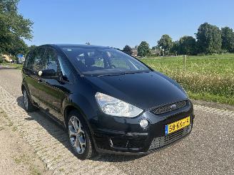 Ford S-Max 2.0 Titanium 5p. MOTORSCHADE ! picture 17