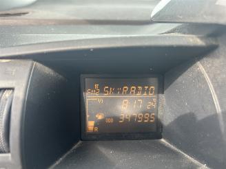 Toyota iQ 1.0 VVTi Comfort LPG G3 MOTORSCHADE ! picture 9