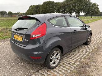 Ford Fiesta 1.25 Titanium airco picture 21