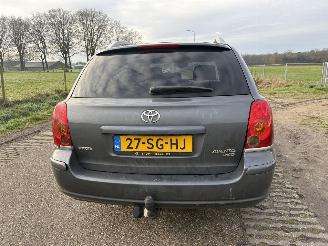 Toyota Avensis 2.2 D-4D D-CAT WAGON LINEA LUNA  PRIJS IS INCL. BTW !!!! picture 20