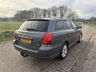 Toyota Avensis 2.2 D-4D D-CAT WAGON LINEA LUNA  PRIJS IS INCL. BTW !!!! picture 19