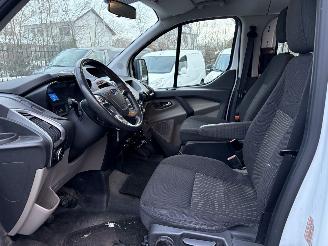 Ford Transit Custom 290 2.2 TDCI L1H1 Trend DC picture 5