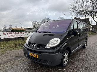 uszkodzony samochody ciężarowe Renault Trafic 2.5 DCI L2/H1 DUBBELE CABINE, 107KW, AIRCO, NAVIGATIE ENZ 2010/1