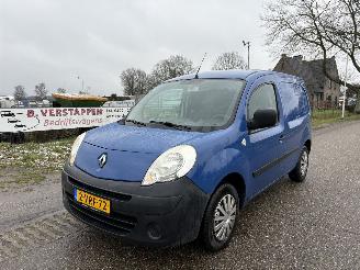 krockskadad bil bedrijf Renault Kangoo 1.5 DCI Airco, schuifdeur rechts 2011/9