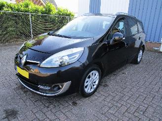 Unfallwagen Renault Grand-scenic 1.2 TCE Bose Navi Clima 6-Bak 2013/7