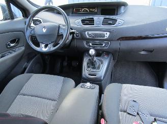 Renault Grand-scenic 1.2 TCE Bose Navi Clima 6-Bak picture 10