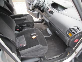 Citroën Grand C4 Picasso Navi Clima Autom 7-Pers picture 18