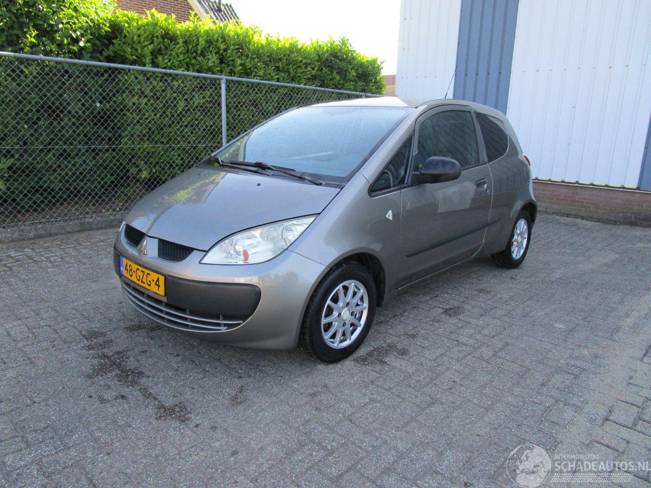 Mitsubishi Colt 1.1 Navi Airco
